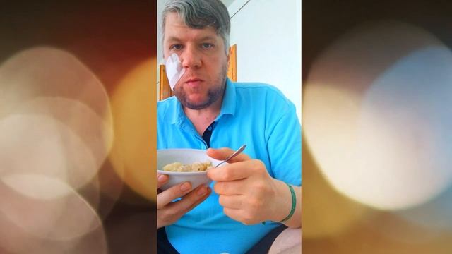 БОЛЬНИЧНАЯ ЕДА ЗАВТРАК,КАША ГЕРКУЛЕСОВАЯ И БАТОН С СЫРОМ! смотреть онлайн