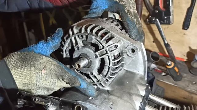 Вторая часть переделки советского Урала в инжекторный СКРЕМБЛЕР... смотреть онлайн