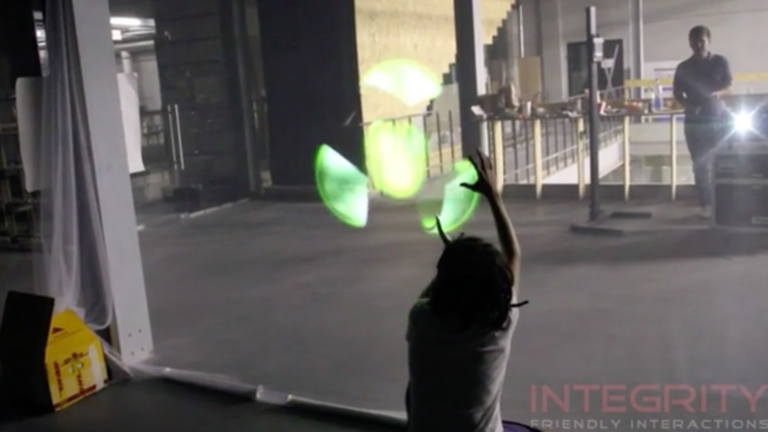 Голографическая_презентация (НИАЭП_2011) // Holographic Presentation 2011