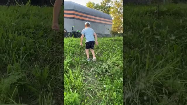 Наелся рогоза, было не вкусно! смотреть онлайн