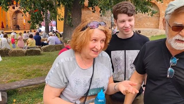 Это вам не Веве (Vevey, Швейцария)! Зарайск, разумеется, и богаче и лучше! (Достоевский Ф.М.) смотреть онлайн
