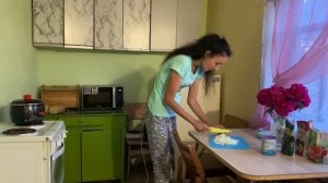 КУПИЛА ЗАБРОШЕННУЮ ДАЧУ/УРААА МЫ ПЕРЕЕЗЖАЕМ НА ДАЧУ/ИЗ ГОРОДА НА ДАЧУ/КАКАЯ ОНА ДАЧНАЯ ЖИЗНЬ ?