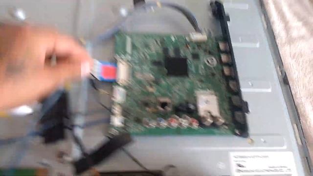 TV LG ligando e desligando sozinha dica de Conserto смотреть онлайн
