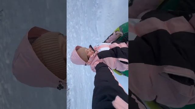 Winter activities in Siberia #shorts #lerochka смотреть онлайн