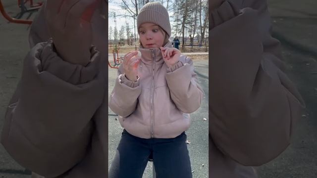 She didn't suspect anything #shorts #family #funny #joke #tiktok #mom смотреть онлайн