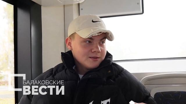 В троллейбусах «Адмиралах» можно узнать об истории города смотреть онлайн