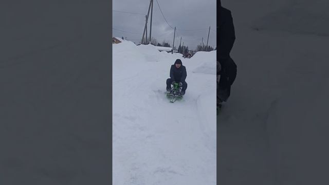 снегоход из пилы урал смотреть онлайн