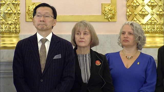 Владимир Путин принял верительные грамоты у 28 вновь прибывших послов иностранных государств. смотреть онлайн