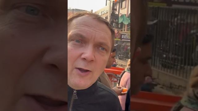 Велорикши Варанаси низшая каста #колесосансары #варанаси #шива #рикша #путешествия смотреть онлайн