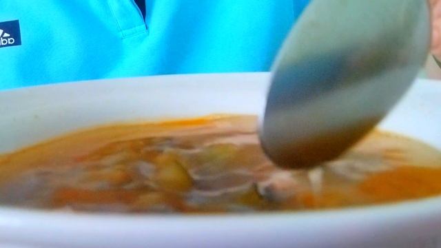 ДЕГУСТАЦИЯ СУПА РАССОЛЬНИК В БОЛЬНИЦЕ! смотреть онлайн