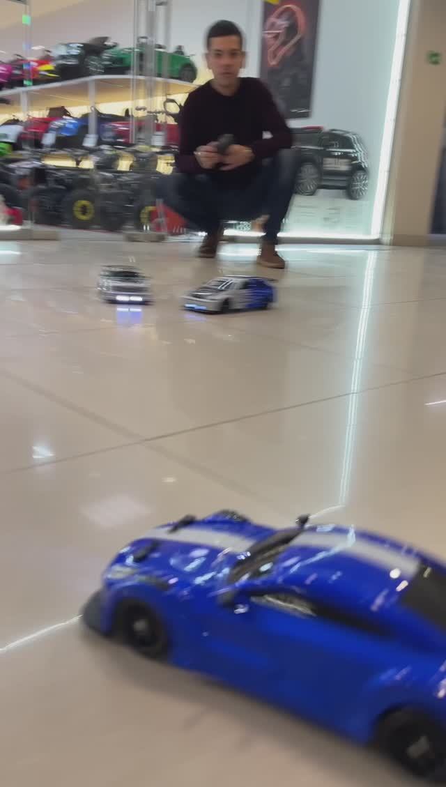 Радиоуправляемая машинка для дрифта SC16A08, 2.490₽, сайт cars-kids.com смотреть онлайн