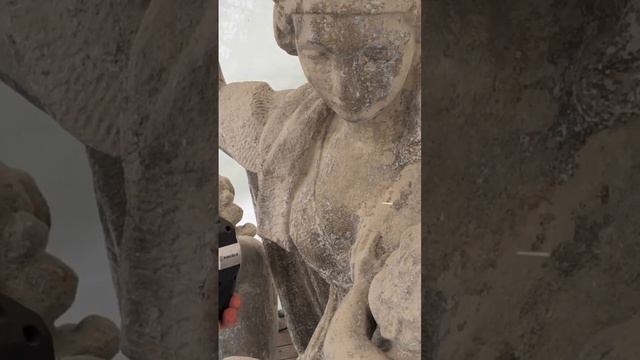 Лазерная очистка памятника архитектуры #shorts смотреть онлайн