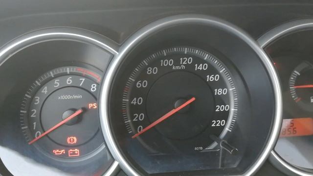 Сброс ошибки Check Engine в Nissan Tiida.
