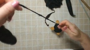 Прядение пряжи на веретене