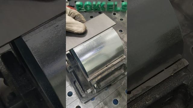 Лазерная сварка оцинкованной стали #поккельс #сваркаоцинковки смотреть онлайн