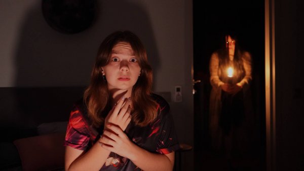 BLOODY MARY... КРОВАВАЯ МЭРИ, ПРИДИ!