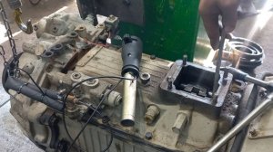 Ремонт двух кпп Маз 238