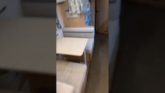 Дом на колесах Elddis обзор #elddis #автодом #домнаколесах #домнаколёсах #вэнлайф #прицепдача смотреть онлайн