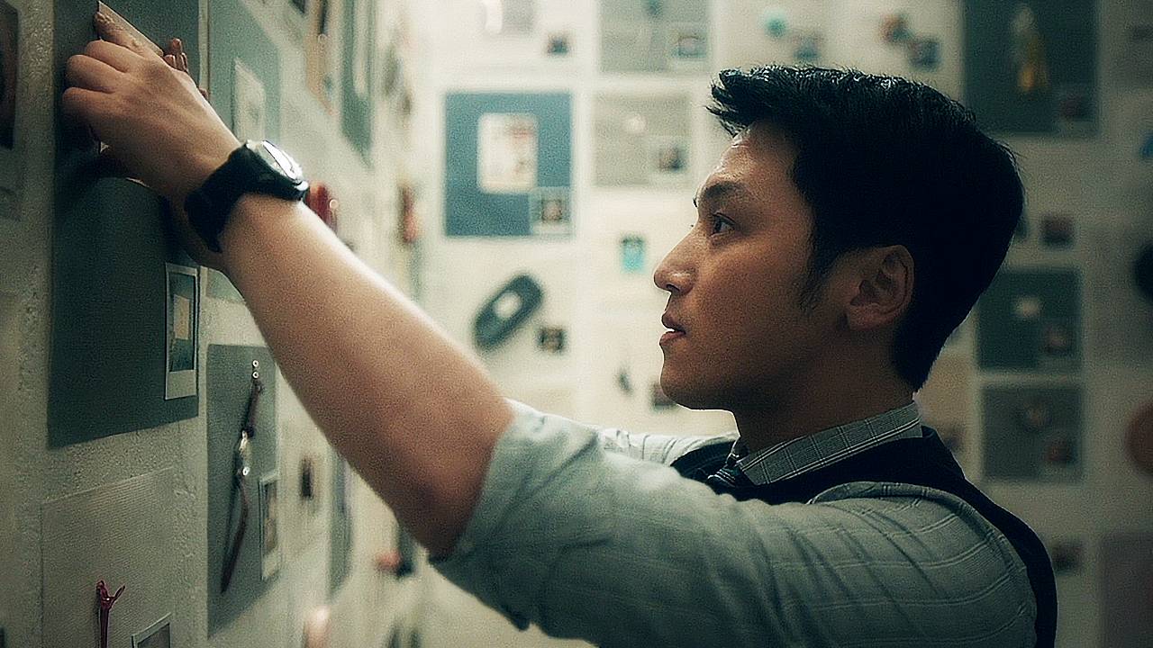 Я слежу за тобой — Русский трейлер (2024) смотреть онлайн