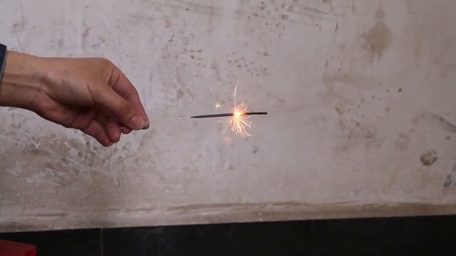 TKF016 Тк Сервис Бенгальская свеча 16см 10/100/10 арт. TKF016 смотреть онлайн