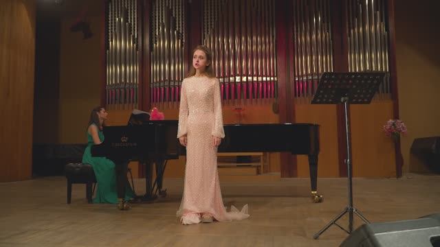 Арис - Чайковский "От чего"💜 Исполняет Арис смотреть онлайн