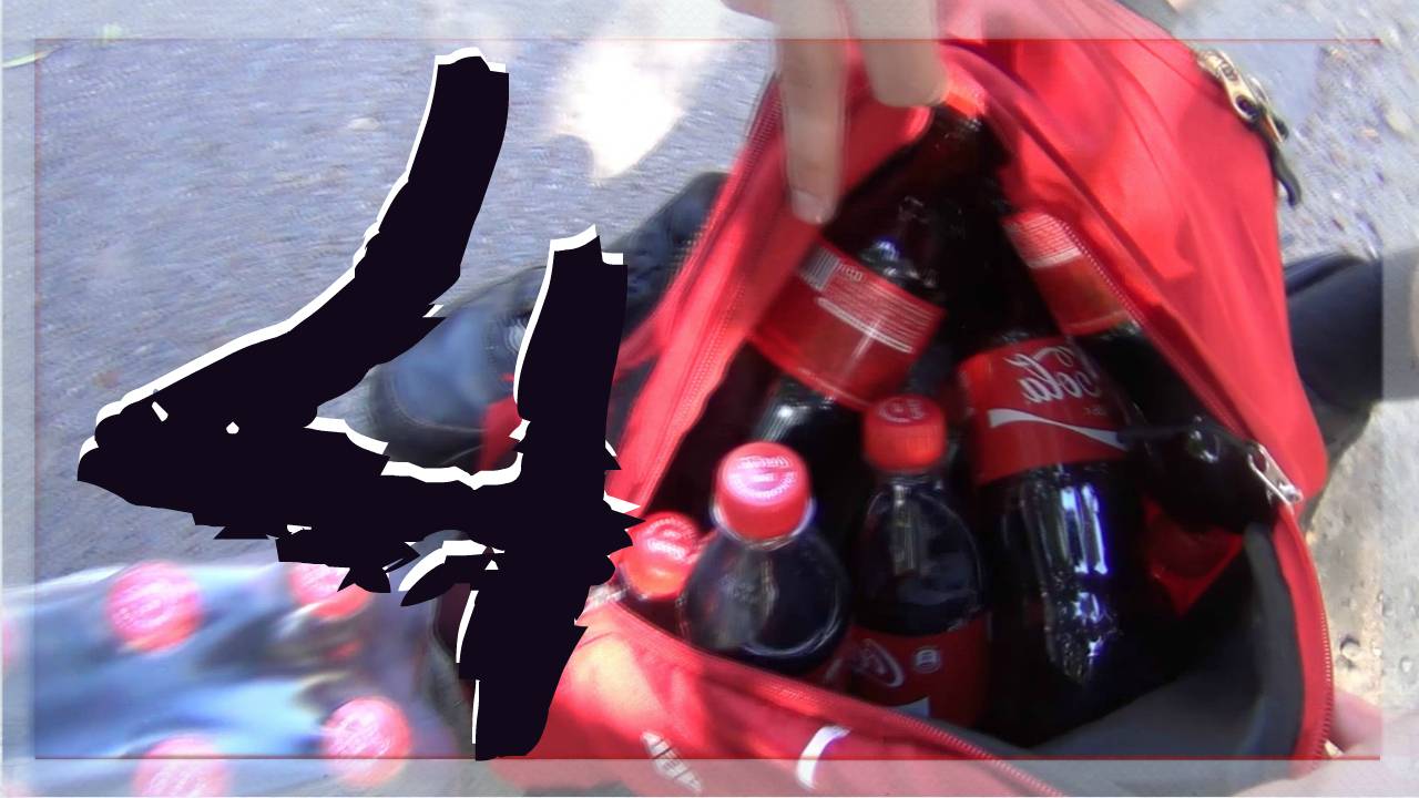 ЧТО БУДЕТ ЕСЛИ СМЕШАТЬ КОКА КОЛУ+СОДУ+УКСУС+МЕНТОС? ЧТО ЕСЛИ COCA COLA ВЗОРВЕТСЯ? ЧТО БУДЕТ? ЧАСТЬ 4 смотреть онлайн