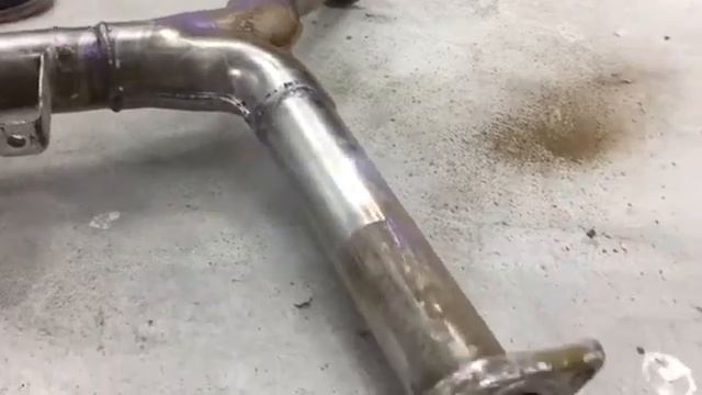 Лазерная очистка автомобильного глушителя смотреть онлайн