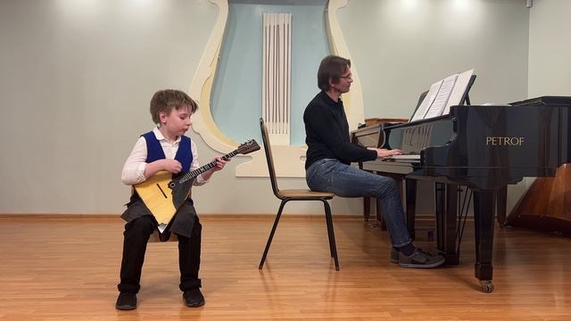 « Заиграй, моя волынка» русская народная песня в обр. Б. Трояновского смотреть онлайн