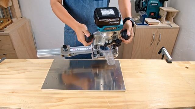 【Сделай сам】Сделать настольную пилу без электричества / Лайфхаки смотреть онлайн