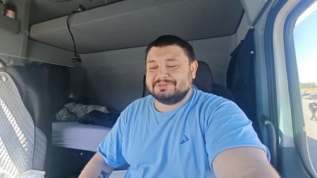 повышаю уровень пельменей в организме. расход радует. Тюмень привет. #камаз5490