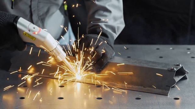 Лазерная сварка корпуса прибора смотреть онлайн