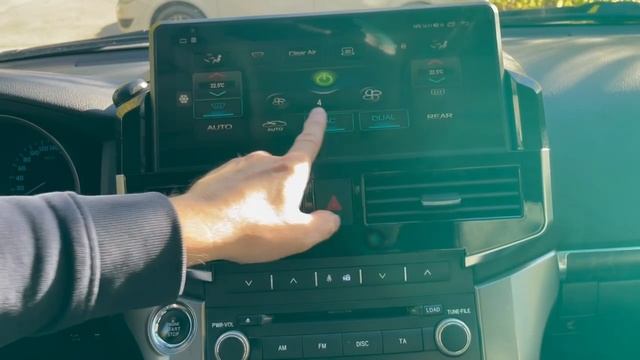 Штатная магнитола на Андроид Toyota Land Cruiser 200 2007-2015 в стиле Lexus 12.3" смотреть онлайн