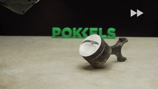 Лазерная очистка автомобильного поршня смотреть онлайн