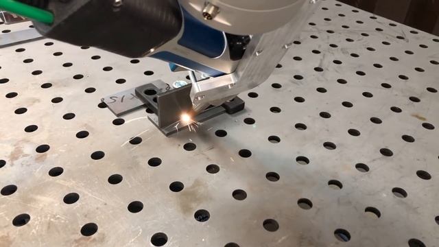 Роботизированная сварка таврового соединения смотреть онлайн