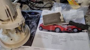 Шкода Октавия А5, замена сетка-фильтр  бензонасоса