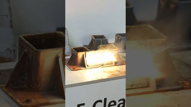 Очистка порошковой краски установкой POKKELS F-Clean CW с непрерывным лазерным источником смотреть онлайн