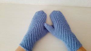 Варежки ПУШИНКА с узором Елочка.