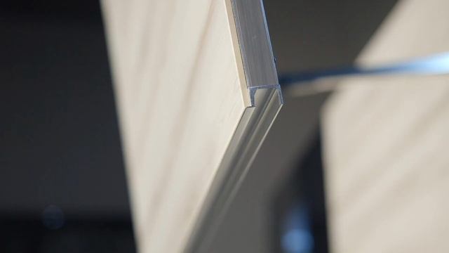 Стеклянные Фасады И Интегрированная Ручка от MGS мебель смотреть онлайн