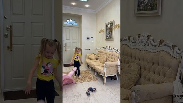 Грозная я получилась? А как вам Вика? смотреть онлайн