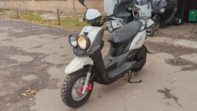 Скутер Yamaha BWS SA44J (119YA61) 2012 г.в. смотреть онлайн
