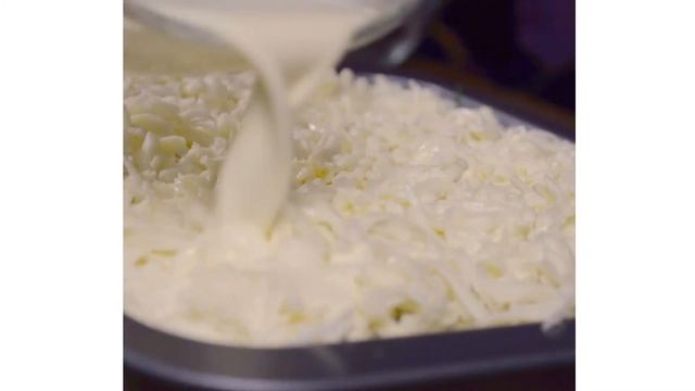 Картофельная запеканка с ветчиной и сыром | Гратен с ветчиной смотреть онлайн