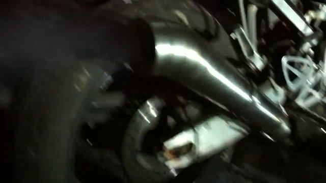 Danmoto GP Extreme Exhausts Honda CBR 600 F4 2000 смотреть онлайн