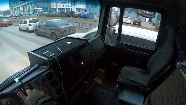 Давно так сильно не мучился с рейсом!Непутевый логист отправил в не-подъездной магазин ‘Магнит’! смотреть онлайн