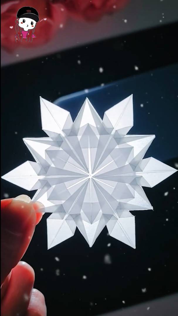 Снежинка из бумаги смотреть онлайн