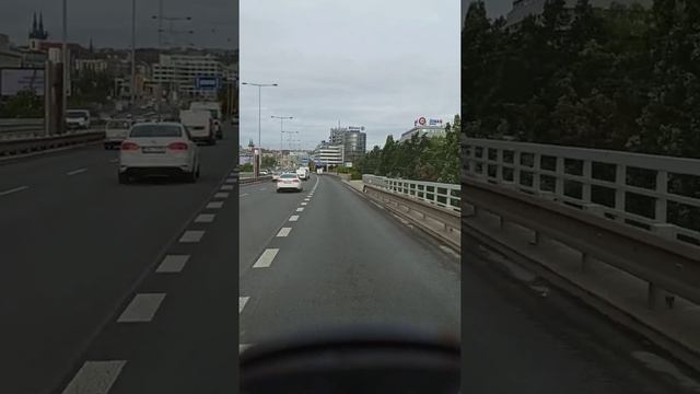 Driving By Prague / Проезжая пустыми улицами Праги #Прага #Prague