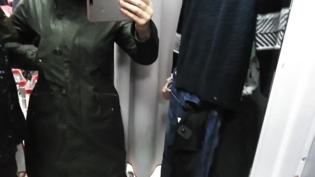 ВЕРХНЯЯ ОДЕЖДА В СЕКОНДЕ. ШЕРСТЬ, МОХЕР. ОБУВЬ.КУПИЛА НОСОЧКИ (2000) ЗА 66 РУБЛЕЙ. КРУТАЯ ПАРКА LOAD смотреть онлайн