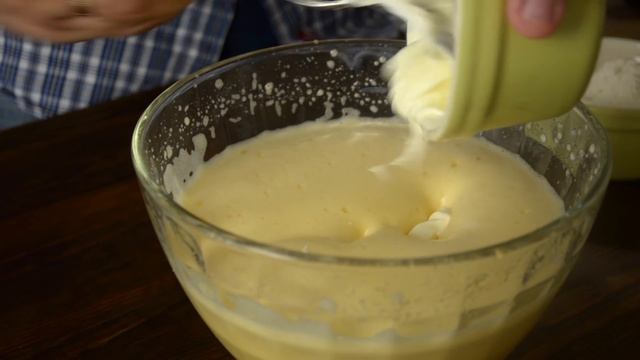 Луковые кольца в кляре | Как приготовить пышные луковые кольца к пиву смотреть онлайн
