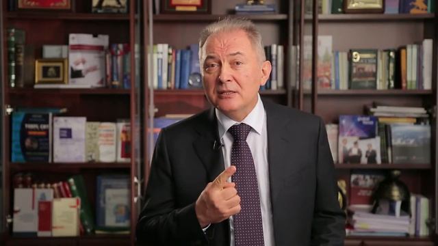 DBA - это высшая профессиональная степень специалиста управления бизнесом