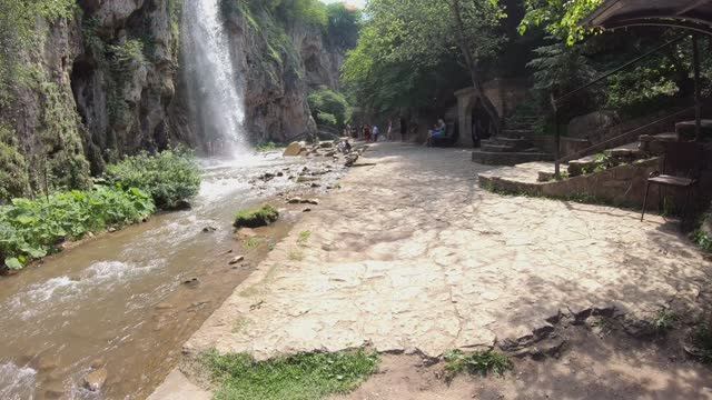 Медовые водопады, Кисловодск, 2021 смотреть онлайн