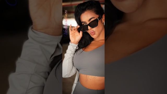 1000006890.mp4 смотреть онлайн